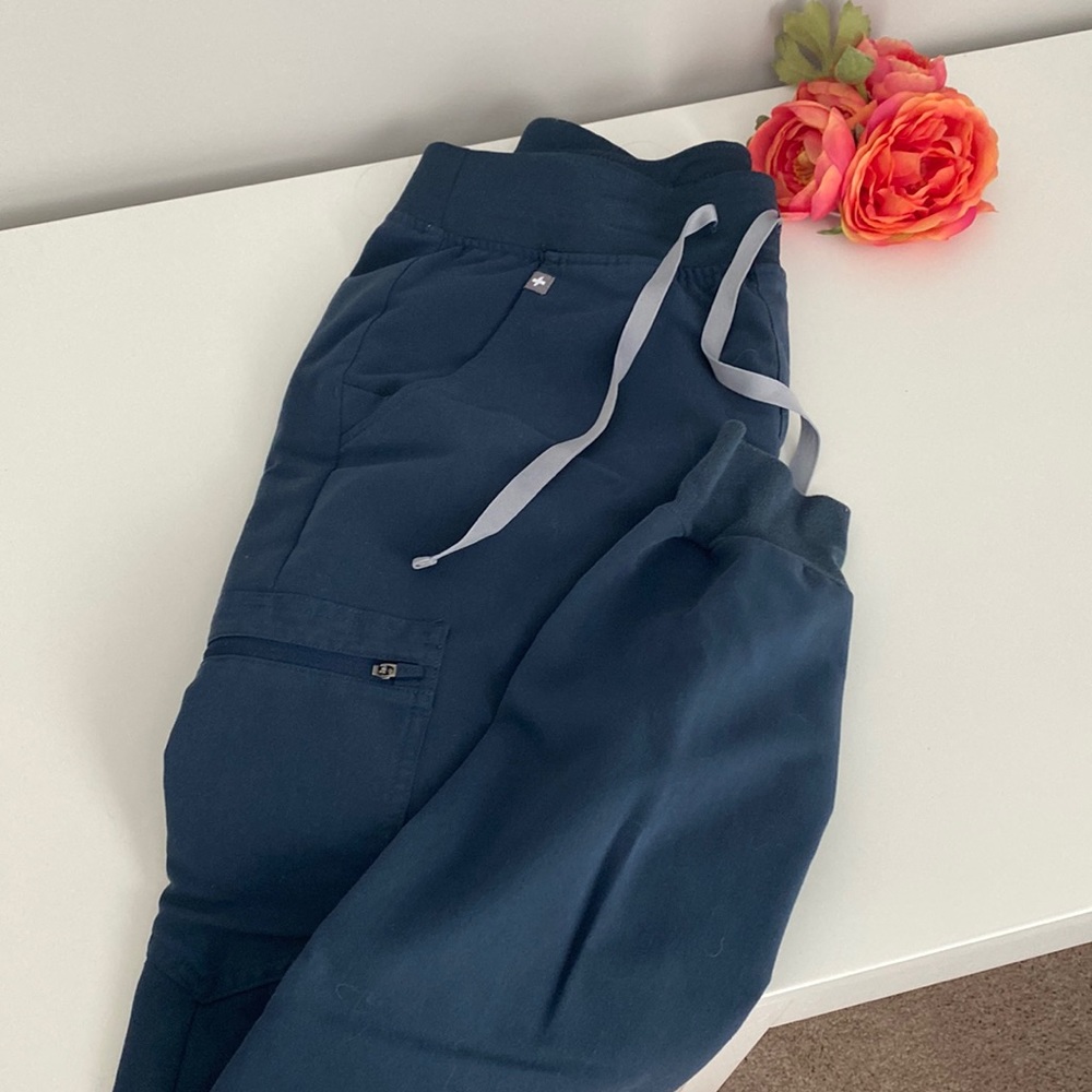 Zamora Jogger Scrub Pants Women’s Small Tall